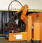 Nieuwe compacte Cloos lasrobots universeel inzetbaar featured image