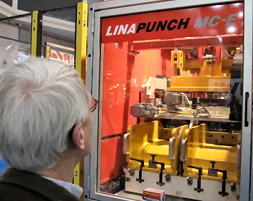 Linapunch MCE op Techni-Show bij Rijva