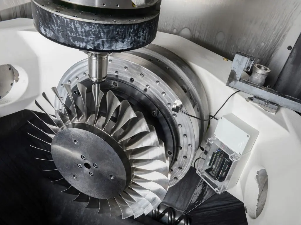 Machinedata, zoals die van 5-assige, adaptieve freesbewerkingen, zijn gevoelige data.