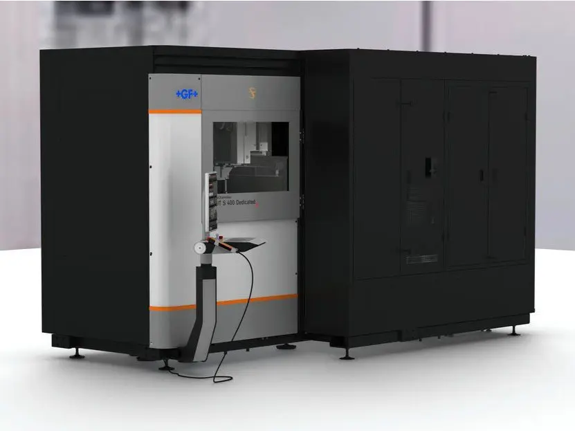 De in juli gepresenteerde CUT S 400 Dedicated draadvonkmachine van GFMS, speciaal ontworpen voor de energie- en ruimtevaartsegmenten.