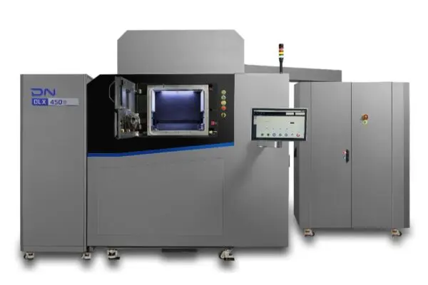 De DLX-serie 3D-metaalprintmachines van DN Solutions.