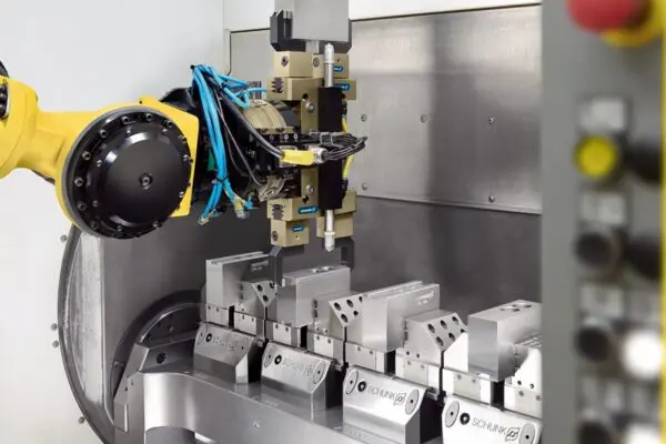 Schunk - Afhankelijk van het werkstuk, de batchgrootte, het productieproces en de machine biedt Schunk verschillende types geautomatiseerde machinebelading - van eenvoudige instapmodellen tot high-end oplossingen.