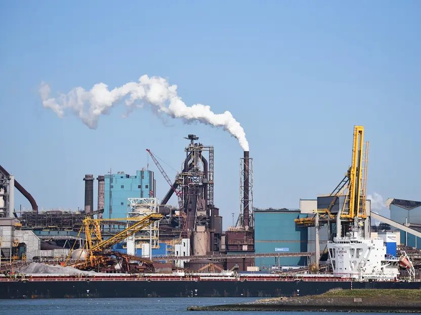 Miljardensubsidie moet Tata Steel IJmuiden helpen bij vergroenen featured image